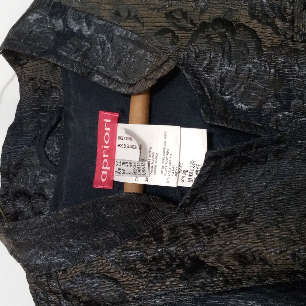 APRIORI LIGHTWEIGHT BLAZER - Picture 8 of 8
